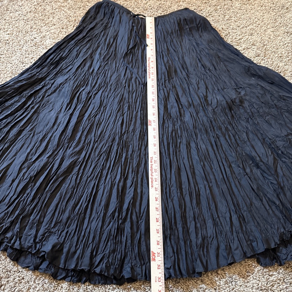 Tommy Bahama Vintage Black Silk Crinkle Maxi Skirt Size Small 90's Y2K - Picture 5 of 5